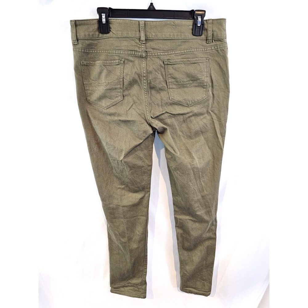 3/$25 NY&C Size 10 Green Distressed Jeans - Picture 2 of 4
